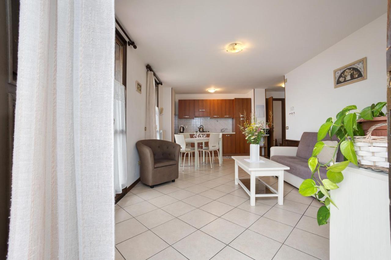 Stella Del Garda 2 Con Terrazza Apartment Tignale Exterior photo